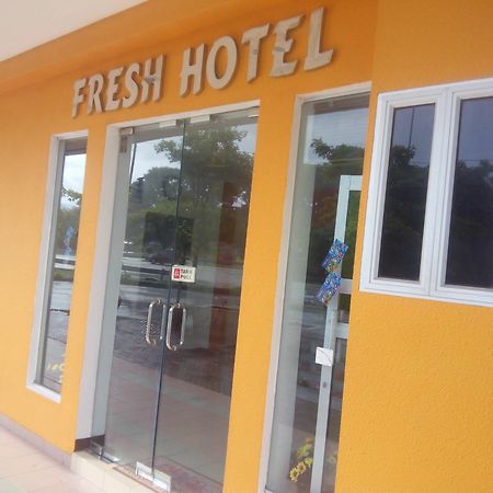 Fresh Hotel Ипох Екстериор снимка