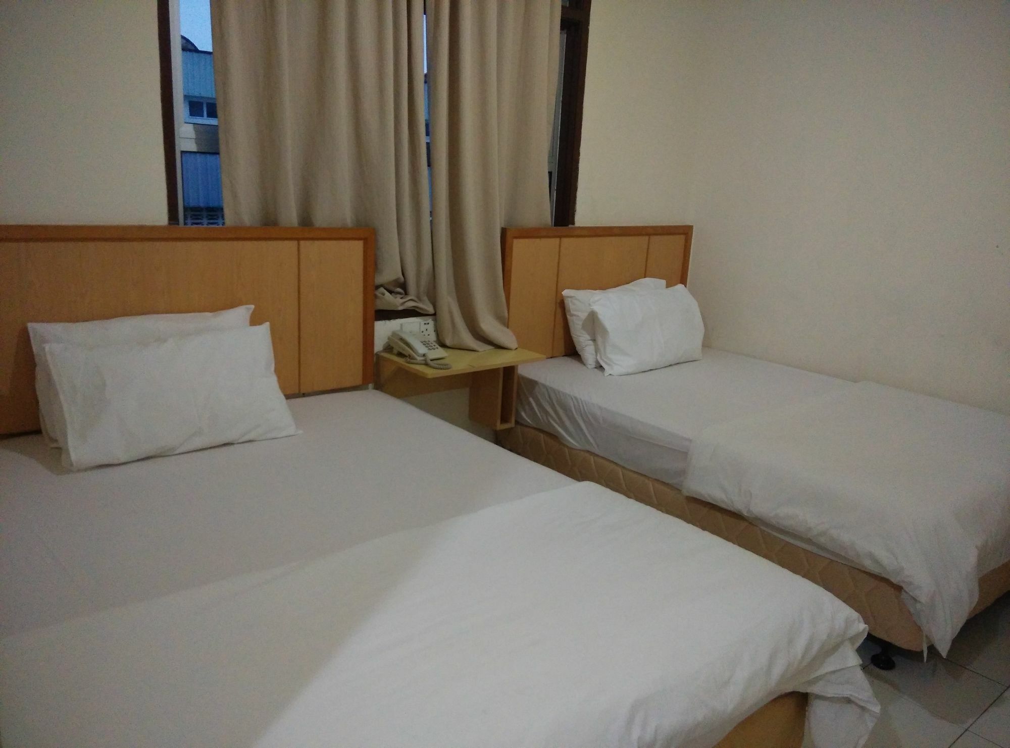 Fresh Hotel Ипох Екстериор снимка