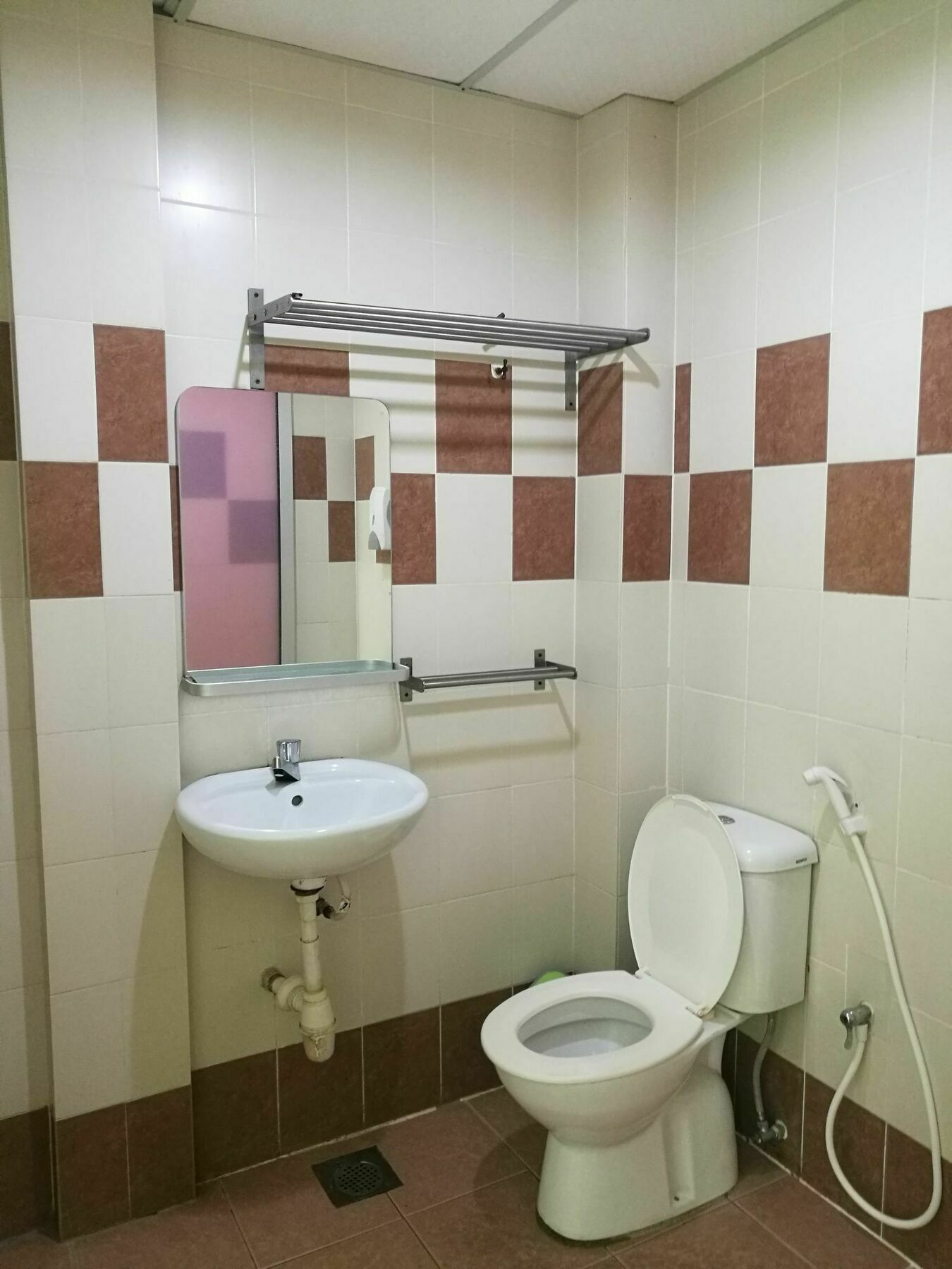 Fresh Hotel Ипох Екстериор снимка