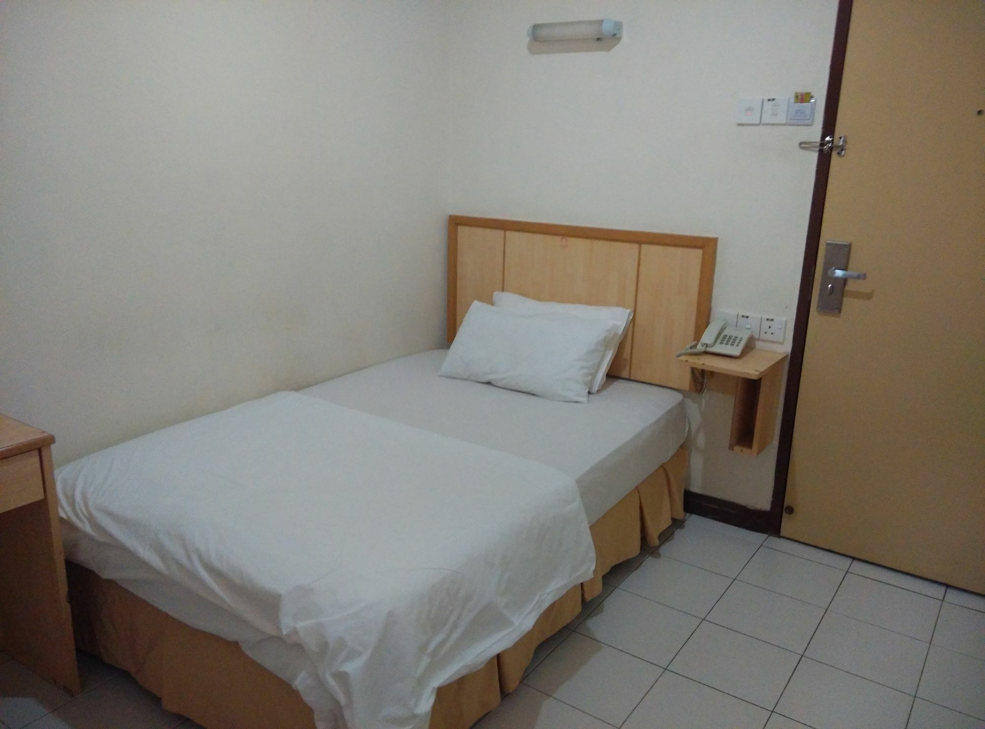 Fresh Hotel Ипох Екстериор снимка