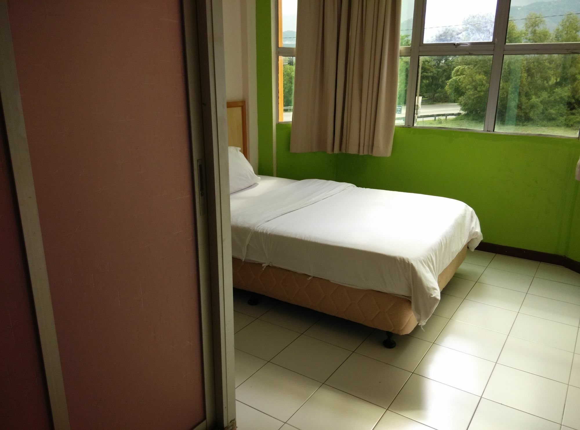 Fresh Hotel Ипох Екстериор снимка