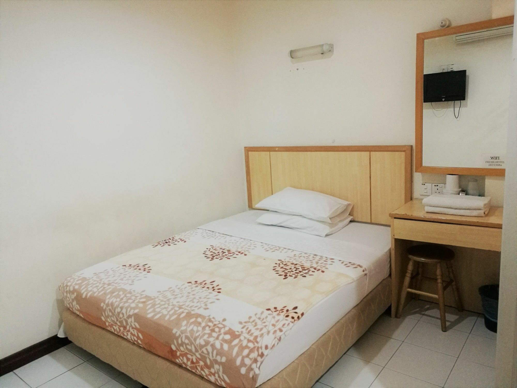 Fresh Hotel Ипох Екстериор снимка